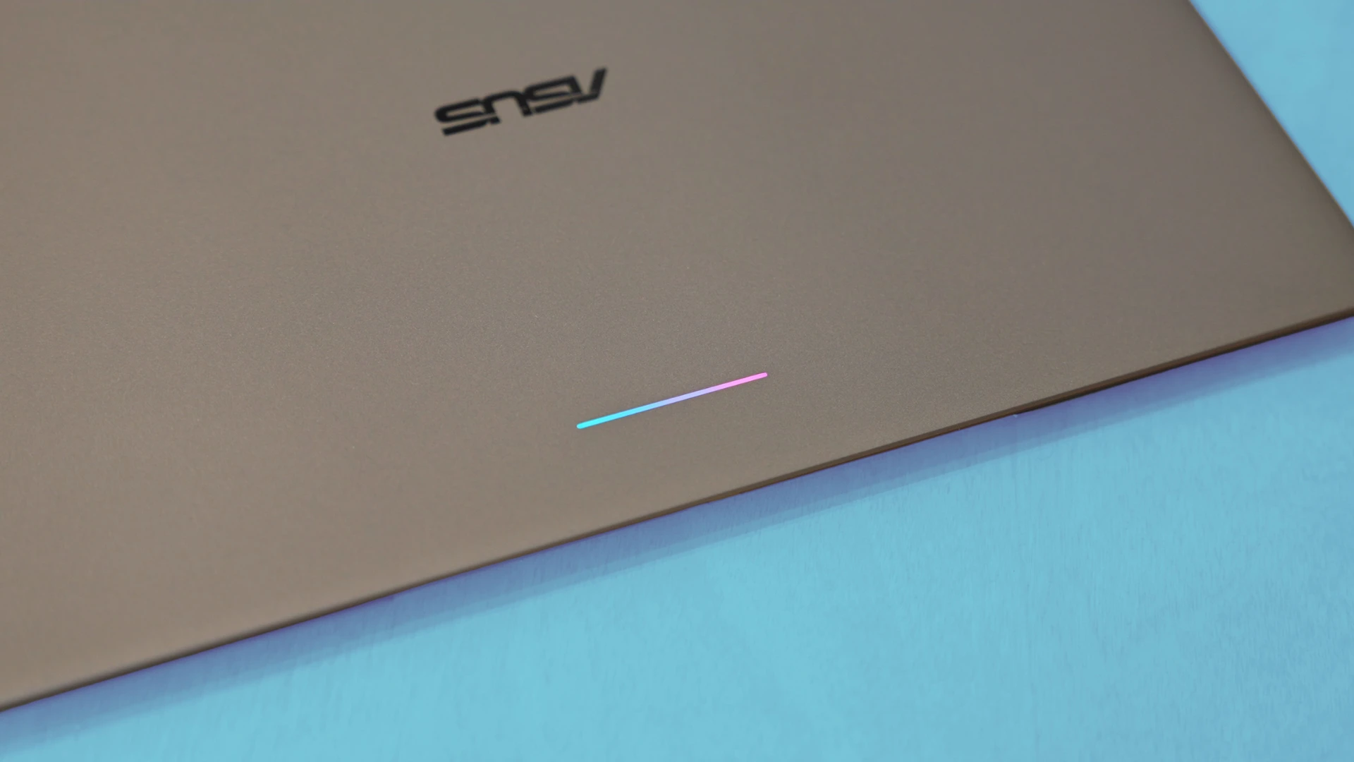 How to unlock Googlebook’s secret music-synced light show on day one